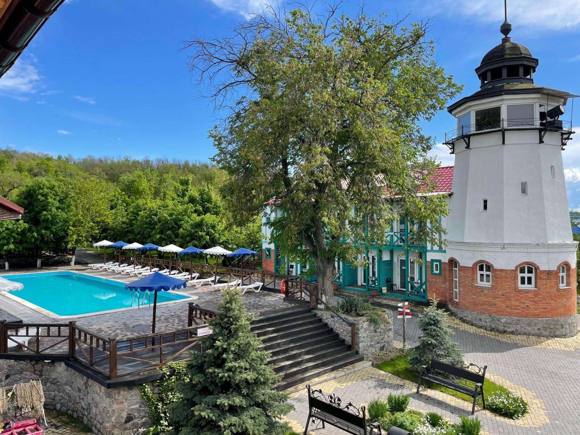 Mayak Resort Kam'yani Potoky Ngoại thất bức ảnh