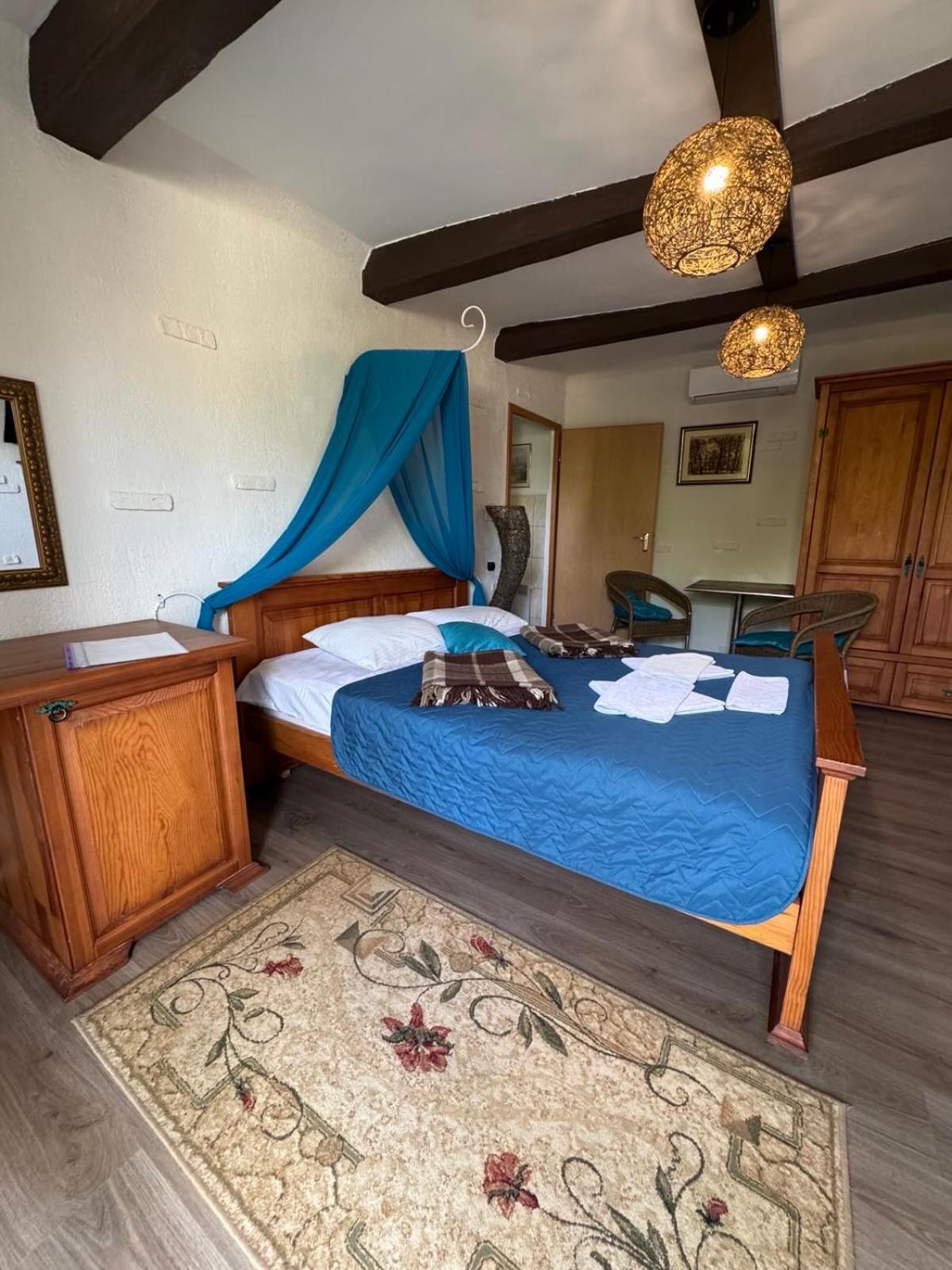 Mayak Resort Kam'yani Potoky Ngoại thất bức ảnh