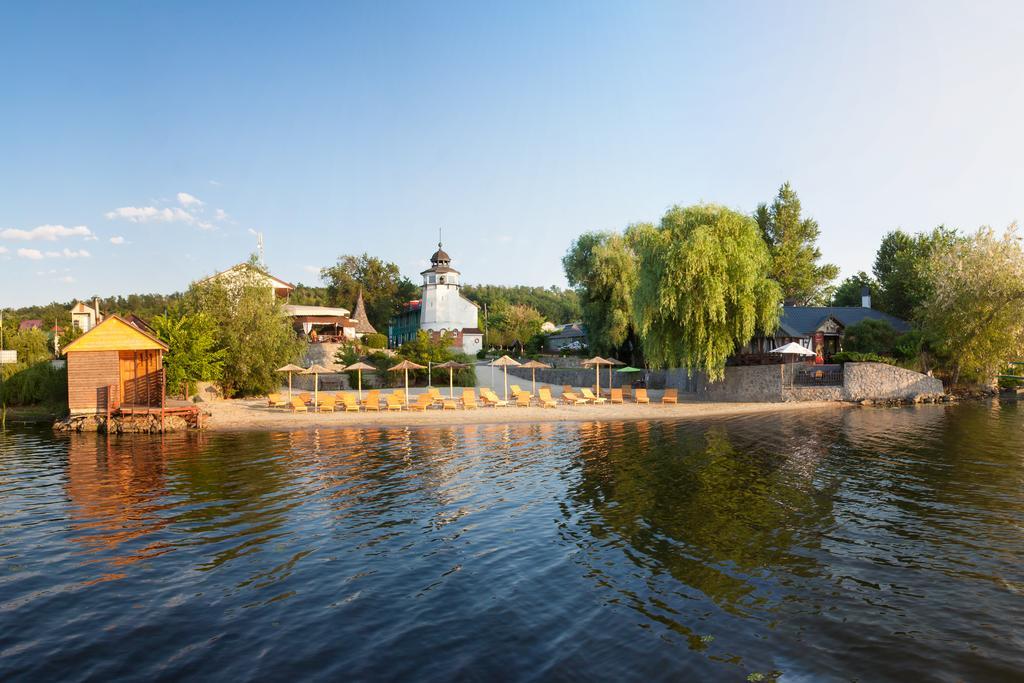 Mayak Resort Kam'yani Potoky Ngoại thất bức ảnh
