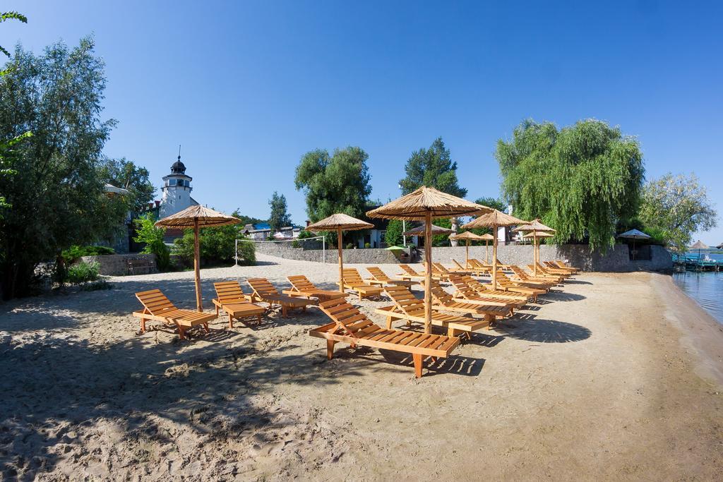 Mayak Resort Kam'yani Potoky Ngoại thất bức ảnh